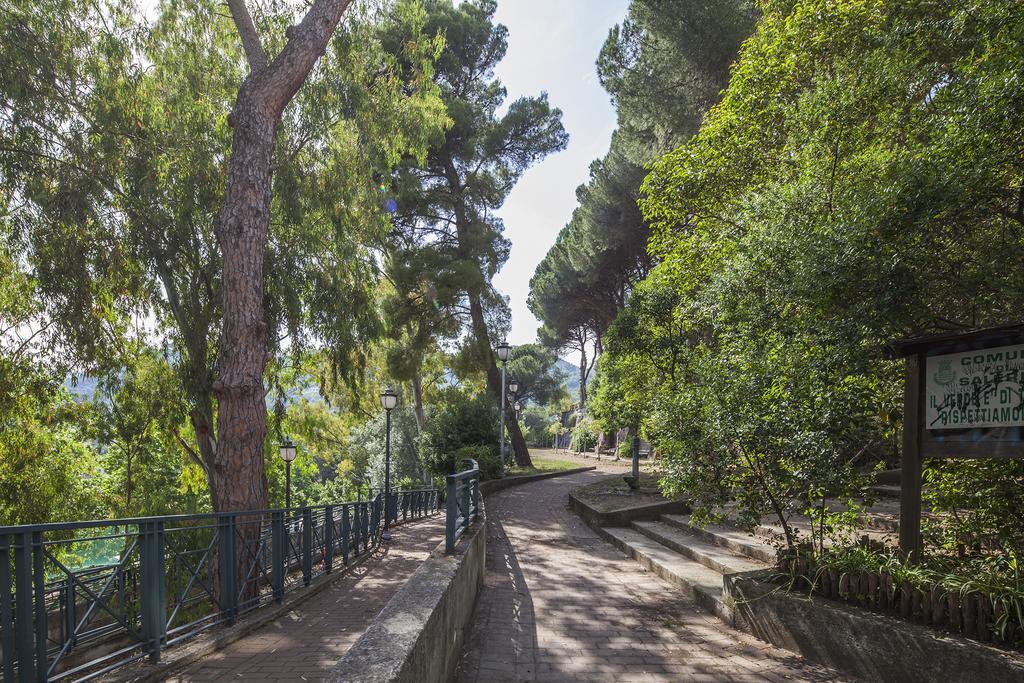 B&B La Contessa Σαλέρνο Εξωτερικό φωτογραφία