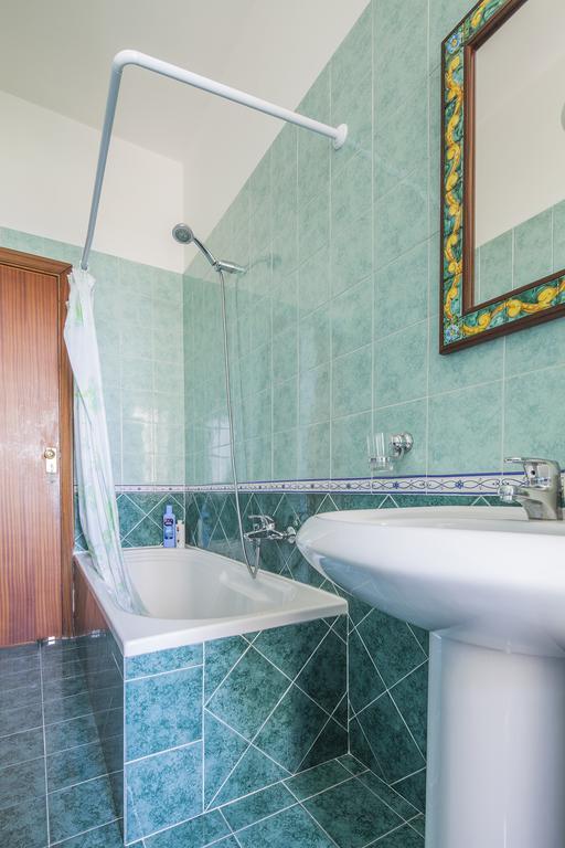 B&B La Contessa Σαλέρνο Εξωτερικό φωτογραφία