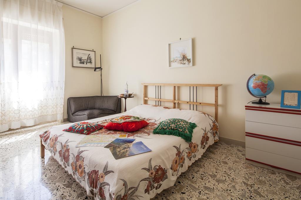 B&B La Contessa Σαλέρνο Δωμάτιο φωτογραφία
