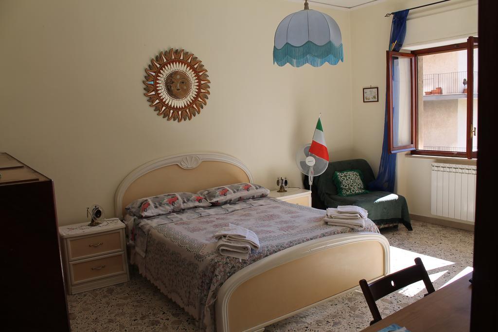 B&B La Contessa Σαλέρνο Εξωτερικό φωτογραφία